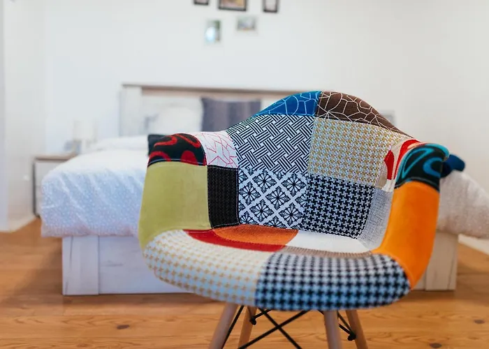 Riverside Pool 公寓