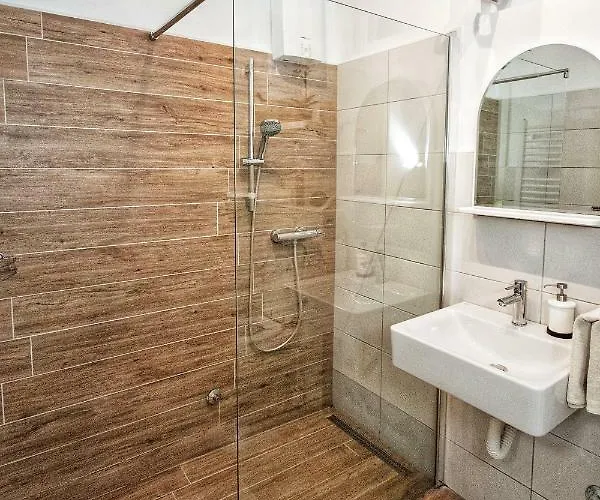 公寓 Riverside Pool 诺威萨