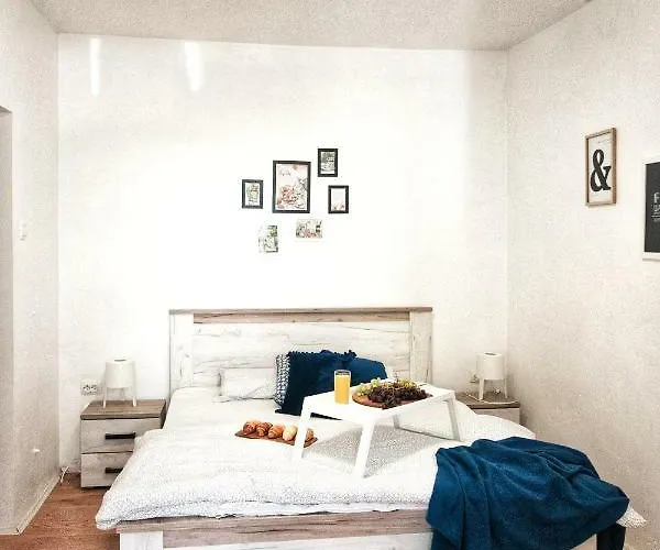 公寓 Riverside Pool 诺威萨